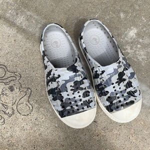 Camo native shoes